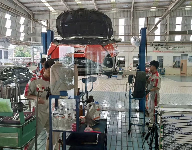 Alasan Bengkel Mobil Banyak Dicari Pilar Penting Perawatan Dan Keamanan Kendaraan Anda